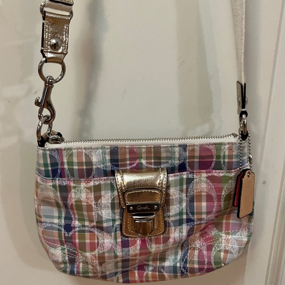 Coach Pink Poppy Madras Crossbody Bag. Multicolor - Picture 2 of 6